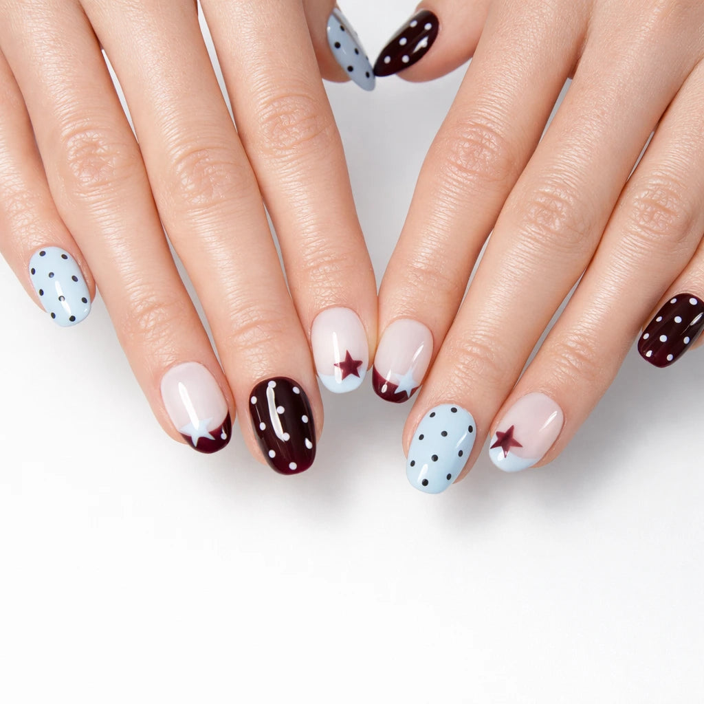 Press on nails nailart bleu et bordeaux polka dots et milky french.