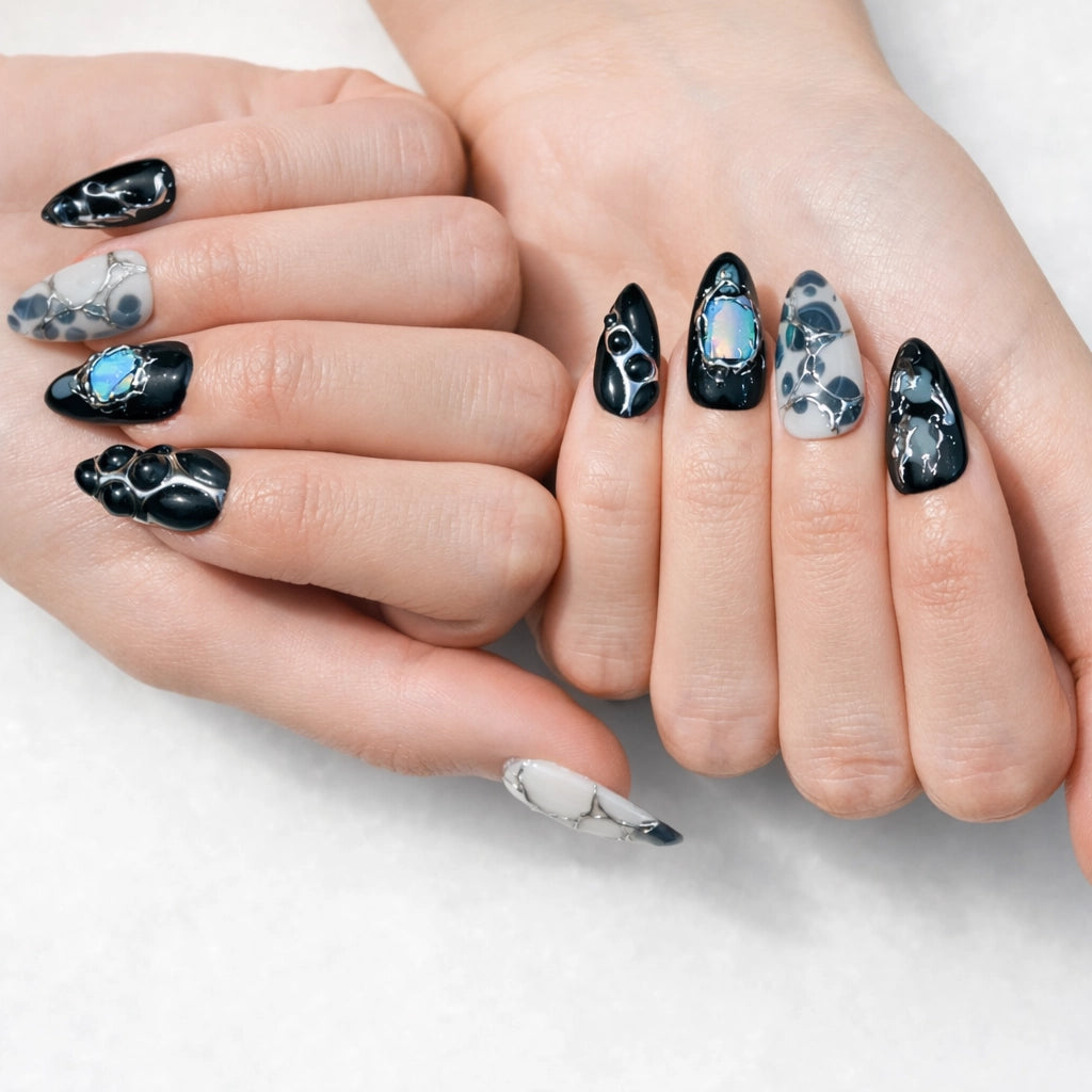 Eclipse Mood — press-on nails faits main Mimi